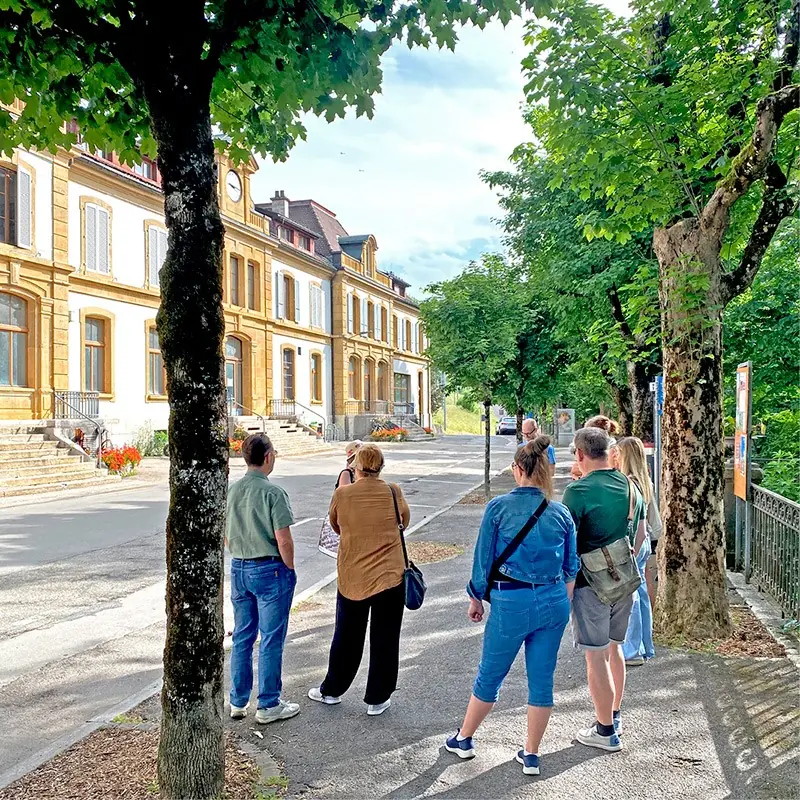 Entre-deux : visite intervilles du Locle à La Chaux-de-Fonds